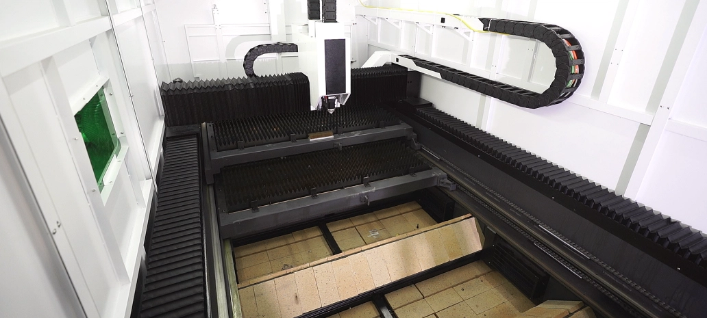 CO2 Laser vs. Fiber Laser What Are Your Options (3).webp