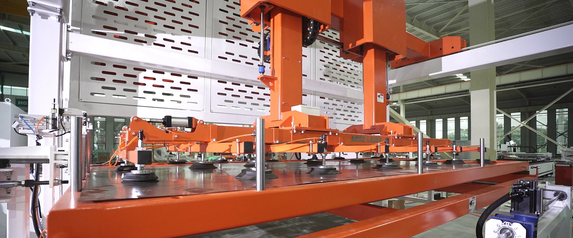 The Advantages of Fiber Laser Cutter Machine Automation (3).webp