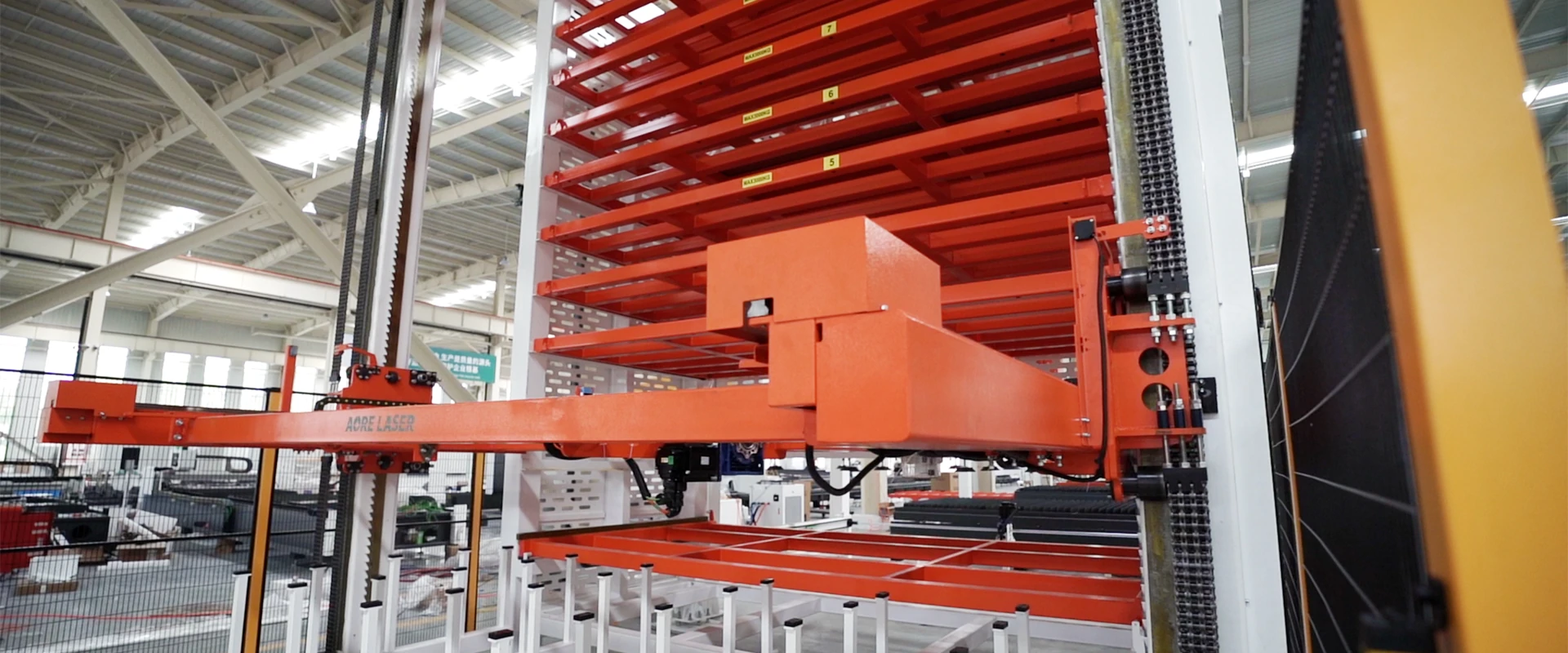 The Advantages of Fiber Laser Cutter Machine Automation (4).webp